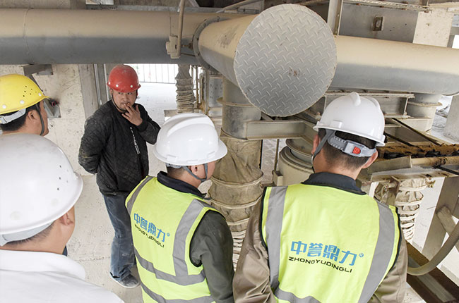 中譽(yù)鼎力售后服務(wù)人員現(xiàn)場(chǎng)排查設(shè)備使用情況