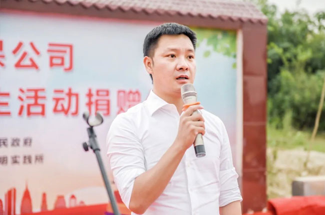 張治民董事長祝賀并激勵學(xué)子