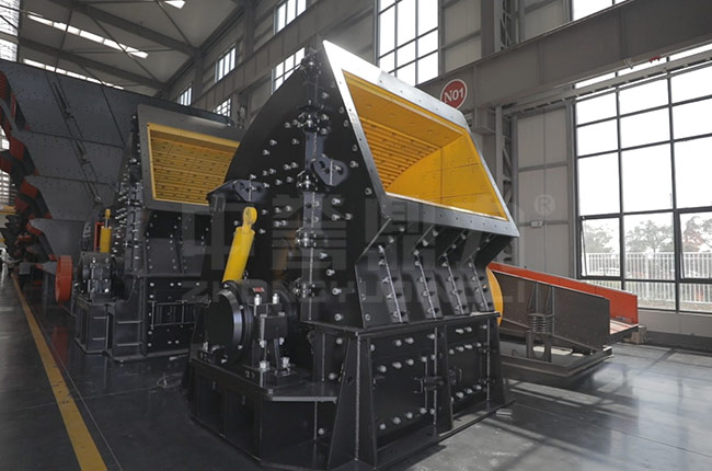 PCZ重錘式破碎機(jī) PCZ重錘式破碎機(jī)
