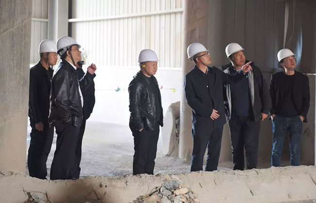 貴州銅仁環(huán)保局局長(zhǎng)樊曉勇一行蒞臨中譽(yù)鼎力考察調(diào)研