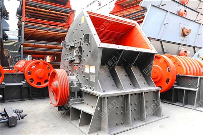 時產500噸左右的二合一破碎機
