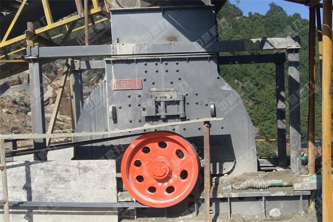 KPC1313硬巖破碎機(jī)