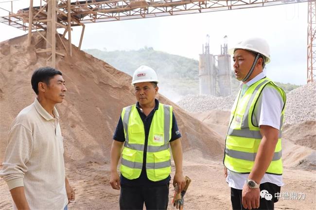 服務團隊實地了解情況