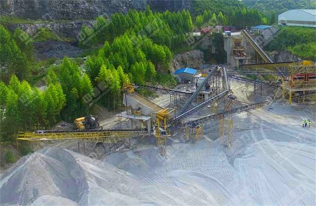 ��D��¶���ʯ��