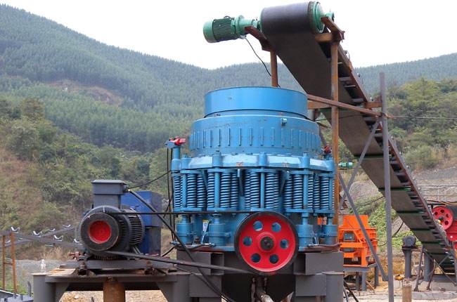 圓錐碎石機(jī)