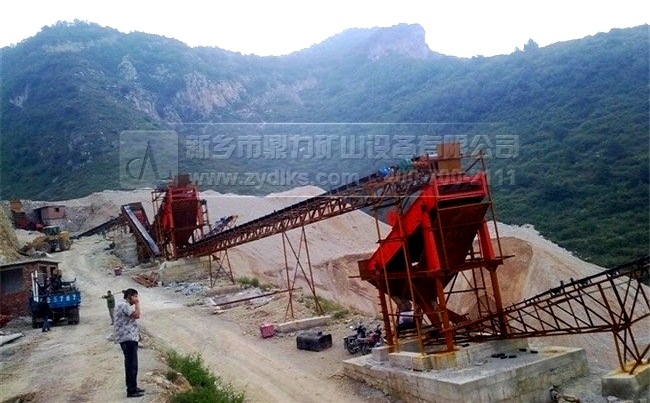 石灰石破碎現(xiàn)場