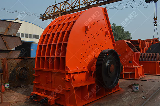 重錘式粉碎機(jī)