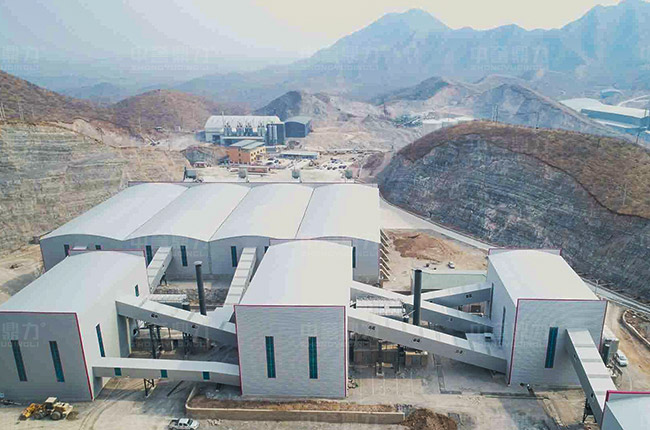 河北盛奇達建材時產(chǎn)800噸石料生產(chǎn)線 河北盛奇達建材時產(chǎn)800噸石料生產(chǎn)線