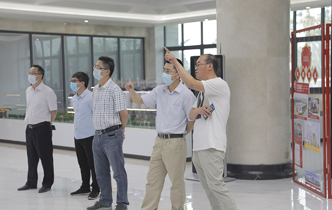 �^�����u(y��)���������(xi��ng)Ŀ����Ƭ