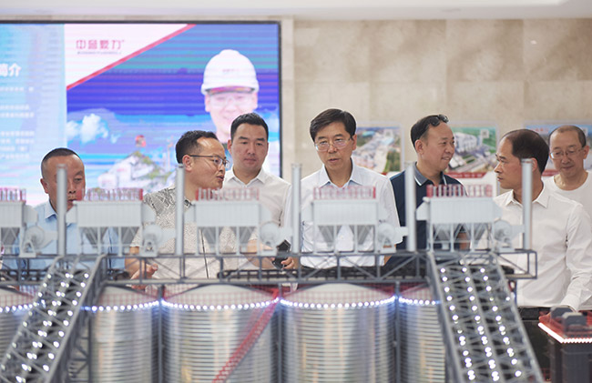 中譽鼎力五位一體循環(huán)建材產(chǎn)業(yè)園沙盤