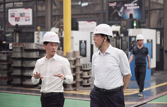 參觀中譽鼎力智能化一體生產(chǎn)車間